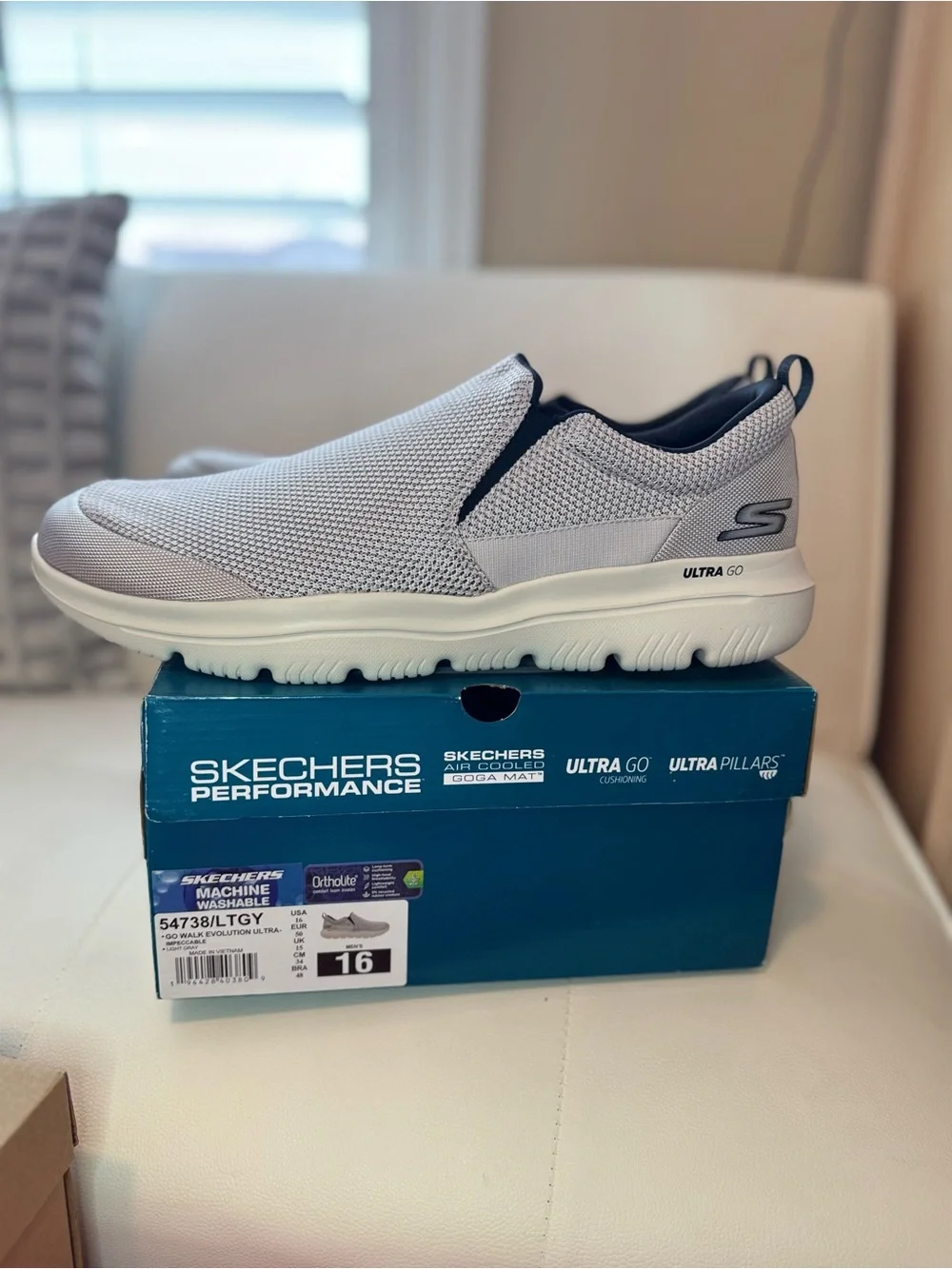Skechers Men's Slip-On Loafer in Light Gray SIZE 16